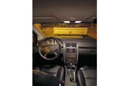 Mercedes-Benz B 200 Gebrauchtwagen