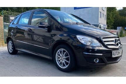 Mercedes-Benz B 180 Gebrauchtwagen