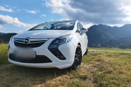 Opel Zafira Tourer Gebrauchtwagen