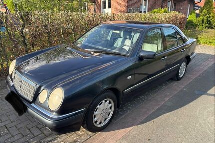 Mercedes-Benz E 200 Gebrauchtwagen
