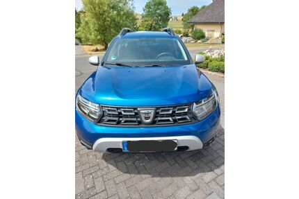 Mercedes-Benz Duster 