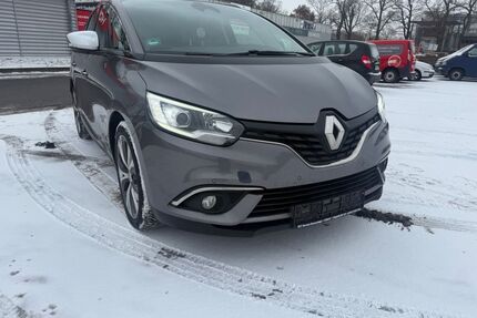 Renault Grand Scenic Gebrauchtwagen