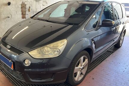 Ford S-Max Gebrauchtwagen