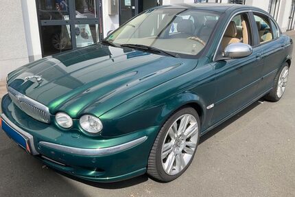 Jaguar X-Type Gebrauchtwagen