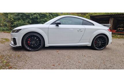 Audi TTS Gebrauchtwagen