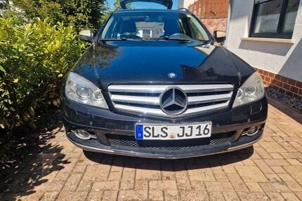 Mercedes-Benz 220 Gebrauchtwagen