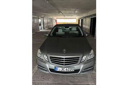 Mercedes-Benz E 220 Gebrauchtwagen