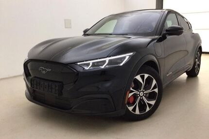 Ford Mustang Mach-E Gebrauchtwagen