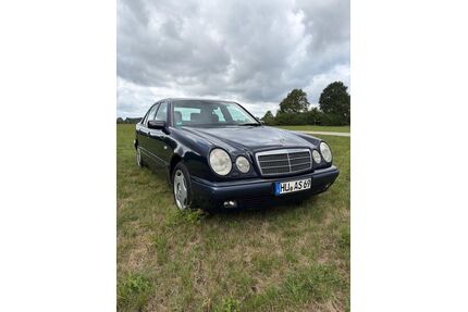 Mercedes-Benz E 280 Gebrauchtwagen