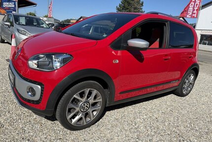 VW up! Cross Navi SHZ PDC Tempomat Euro5 Gebrauchtwagen