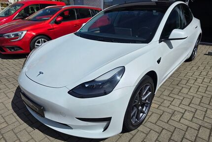 Tesla Model 3 Gebrauchtwagen