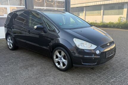 Ford S-Max Gebrauchtwagen