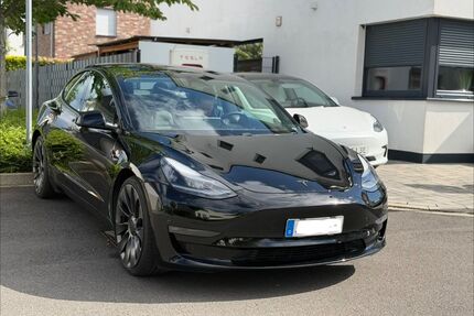 Tesla Model 3 Gebrauchtwagen