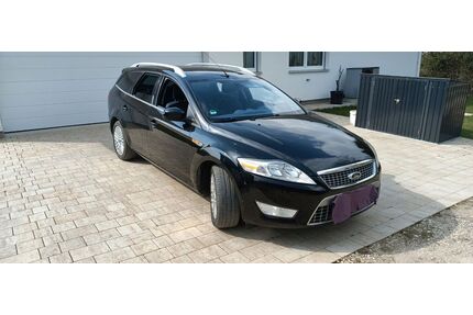 Mercedes-Benz Mondeo 