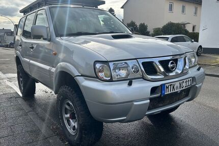 Nissan Terrano Gebrauchtwagen
