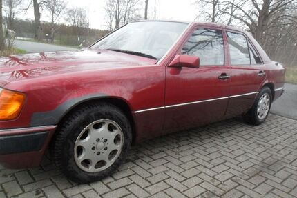 Mercedes-Benz E 230 Gebrauchtwagen