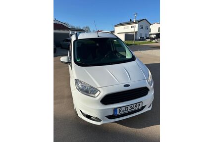 Ford Tourneo Courier Gebrauchtwagen