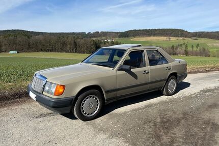 Mercedes-Benz 230 Gebrauchtwagen