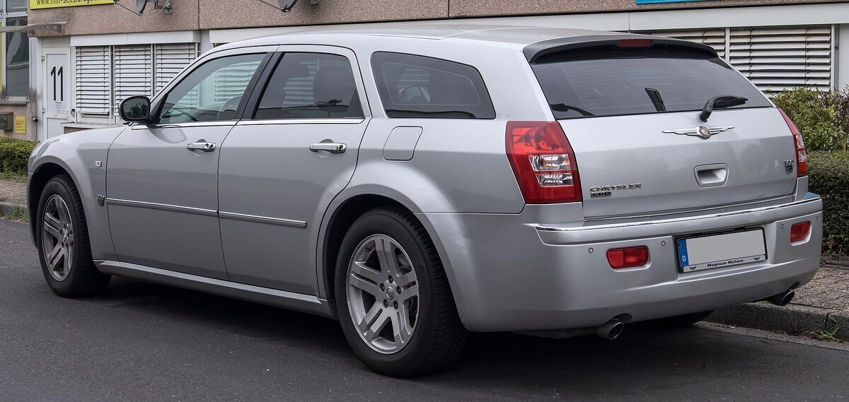 300C