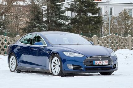 Tesla Model S Gebrauchtwagen