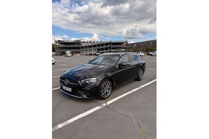 Mercedes-Benz E 220 Gebrauchtwagen