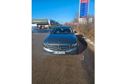 Mercedes-Benz E 220 Gebrauchtwagen