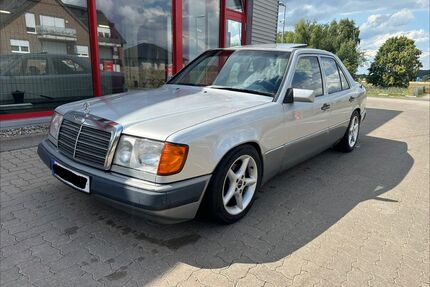 Mercedes-Benz 230 Gebrauchtwagen