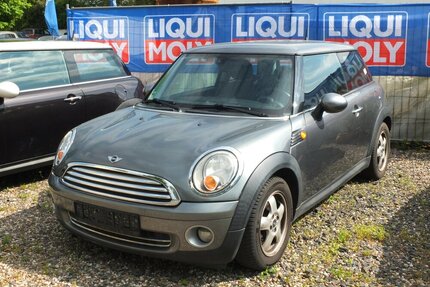 Mini Cooper PEPPER KLIMAAUTOMATIK START-STOP LMF Gebrauchtwagen