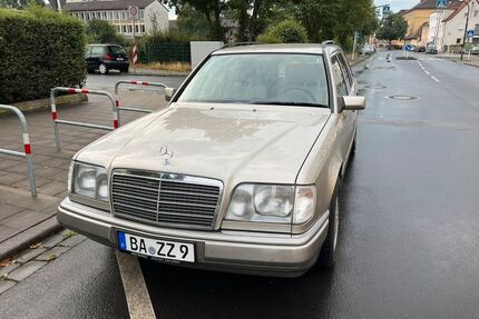 Mercedes-Benz 220 Gebrauchtwagen