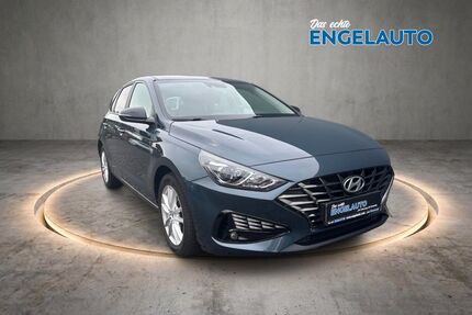 Mercedes-Benz i30 