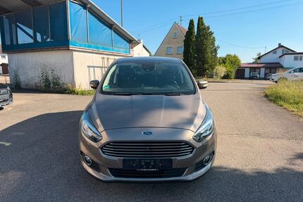Ford S-Max Gebrauchtwagen
