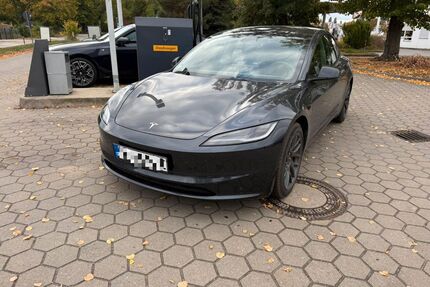 Tesla Model 3 Gebrauchtwagen