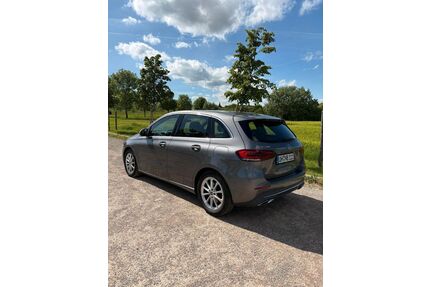 Mercedes-Benz B 200 Gebrauchtwagen