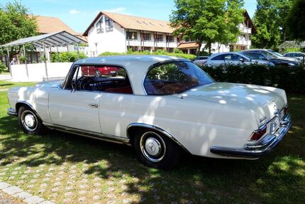 Mercedes-Benz 220 Gebrauchtwagen