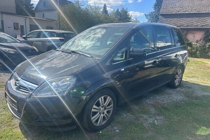 Opel Zafira Gebrauchtwagen
