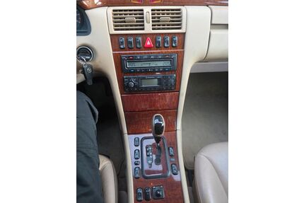Mercedes-Benz E 320 Gebrauchtwagen