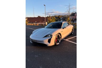 Porsche Taycan Gebrauchtwagen