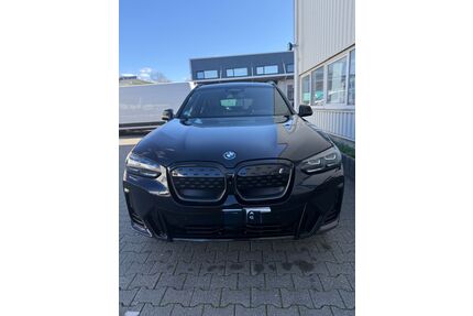 BMW iX3 Gebrauchtwagen