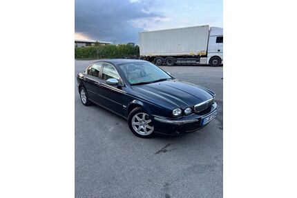Jaguar X-Type Gebrauchtwagen