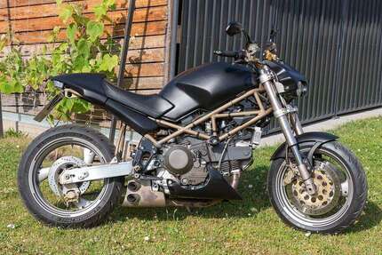Ducati Monster 900 Gebrauchtwagen