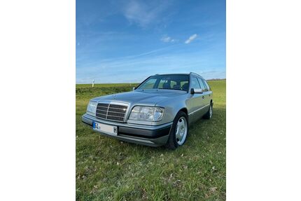 Mercedes-Benz 230 Gebrauchtwagen