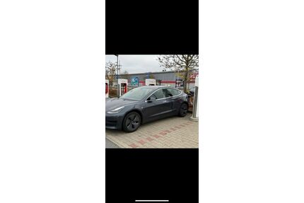 Cupra Model 3 
