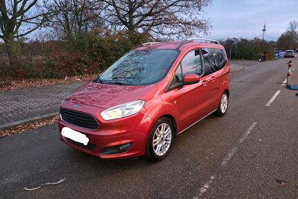Ford Tourneo Courier Gebrauchtwagen