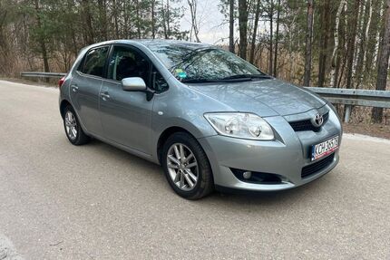 Toyota Auris Gebrauchtwagen