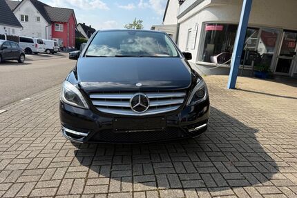 Mercedes-Benz B 180 Gebrauchtwagen