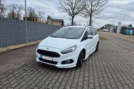 Ford S-Max Gebrauchtwagen