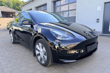 Tesla Model Y Gebrauchtwagen