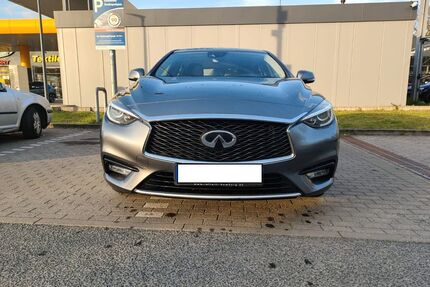 INFINITI Q30 Gebrauchtwagen