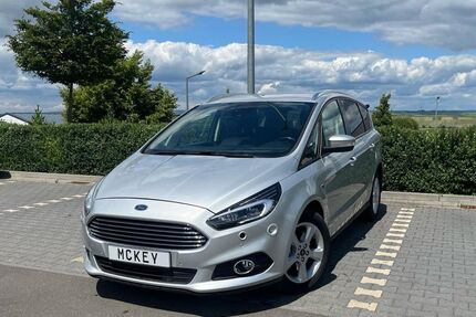 Ford S-Max Gebrauchtwagen