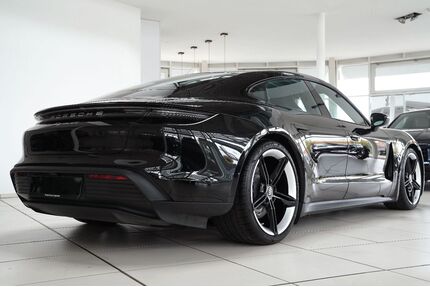Porsche Taycan Gebrauchtwagen